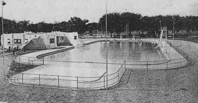 Iola Swimming Pool
